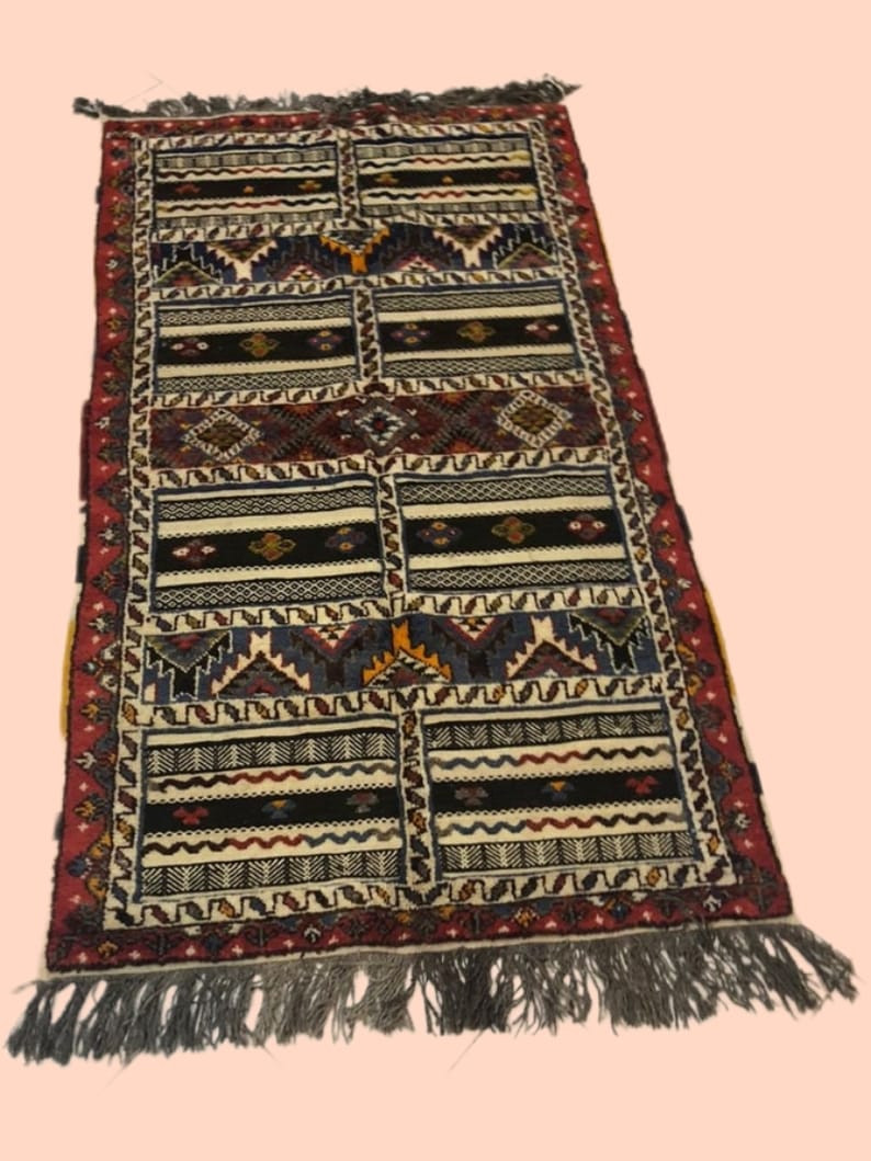 Amazigh rug,Akhnif Taznakht Rug , Handwoven Berber Carpet, Authentic Moroccan Decor